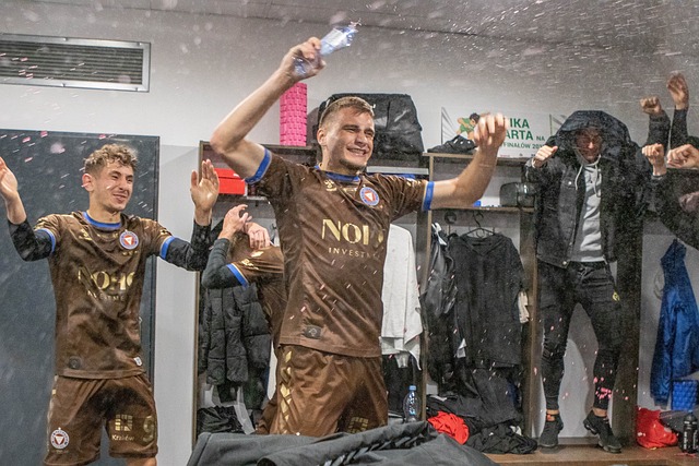 力並不止步 力並不止步